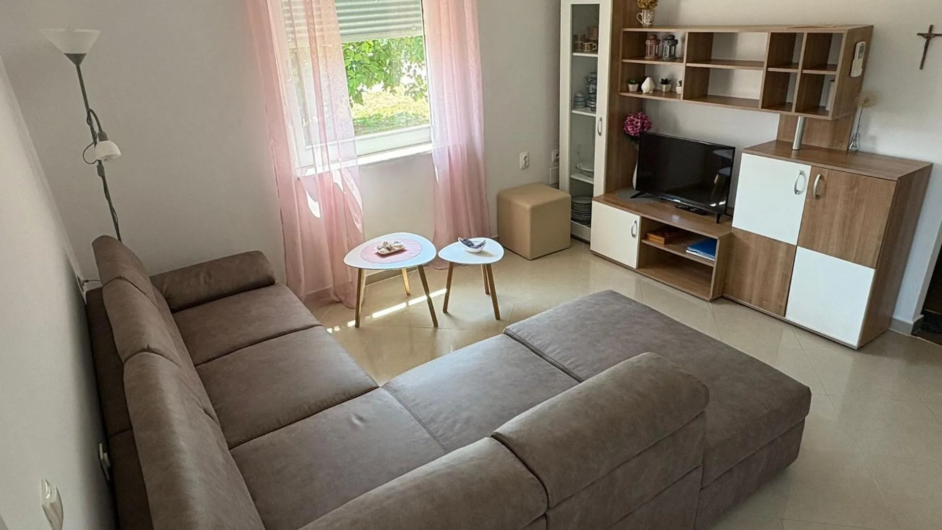 アパート Apartman Ante クルク